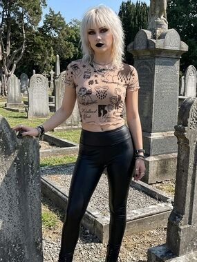 Graphic Print Nude Mesh Crop Top - Unbranded